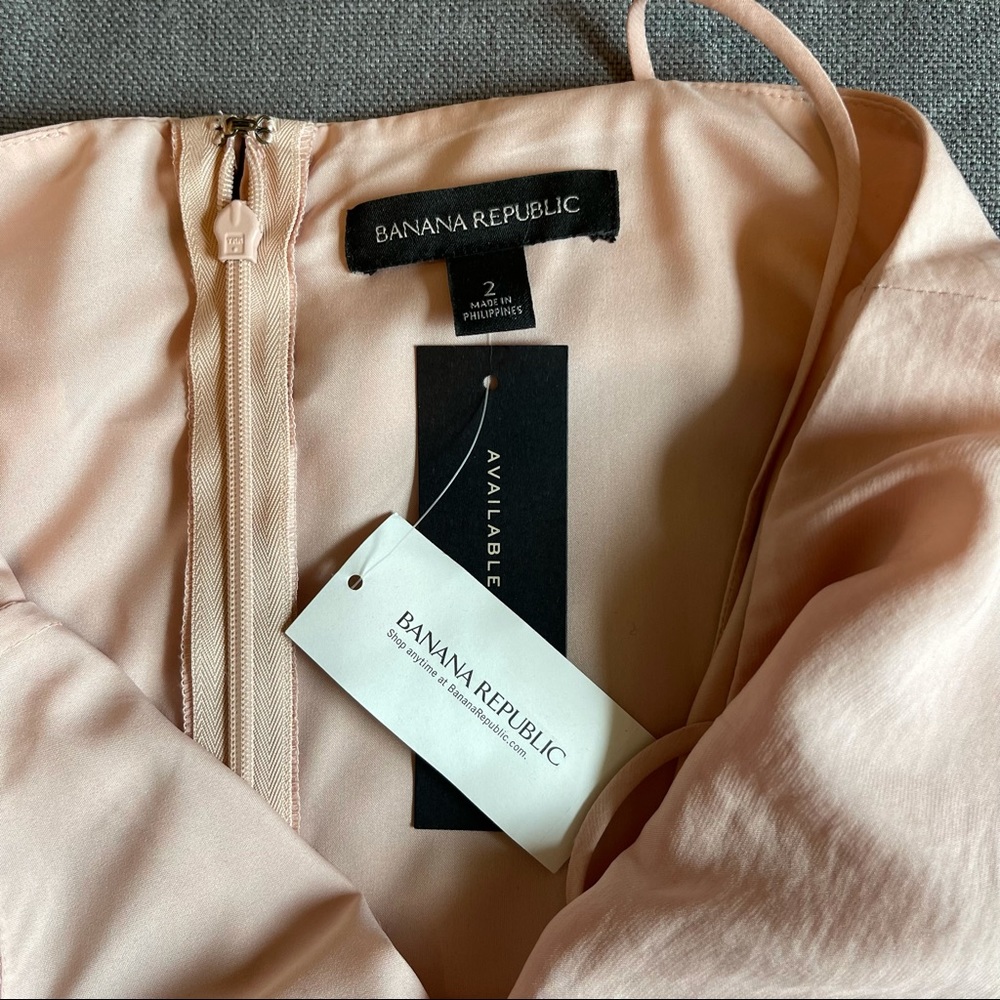 Banana Republic high low dress NWT
FREE SHIPPING - Picture 11 of 13